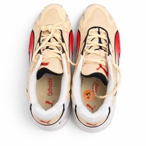 Puma Cream and Black Low-Top Sneakers with Red Insole Logo